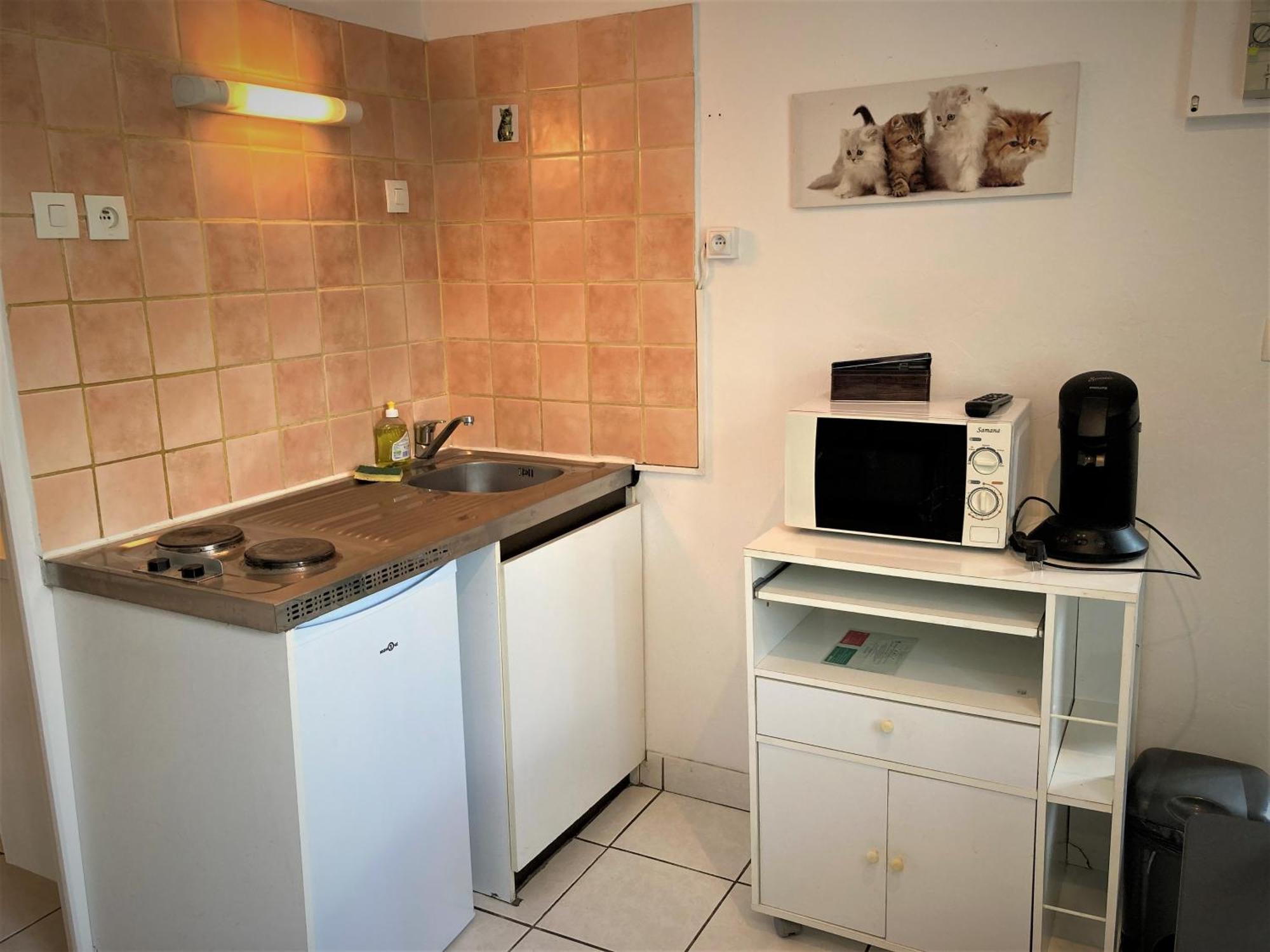Studio Double 8 Avec Wifi Apartment